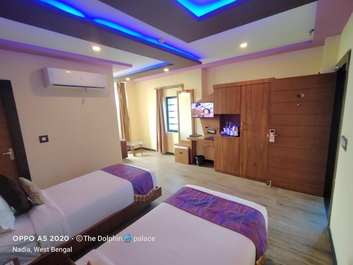 Chandannagar Dolphin Chocolate Inn מראה חיצוני תמונה