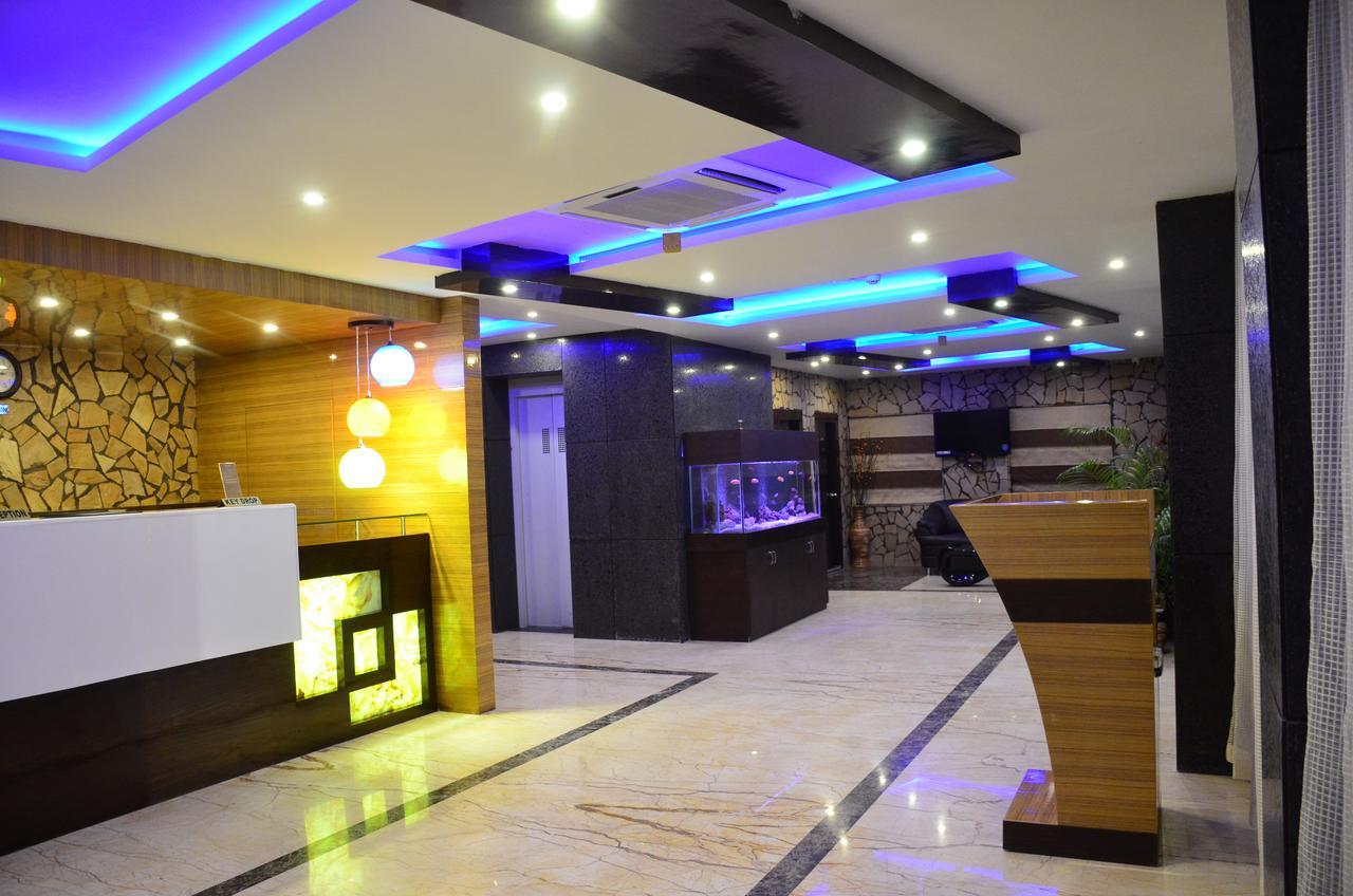 Chandannagar Dolphin Chocolate Inn מראה חיצוני תמונה