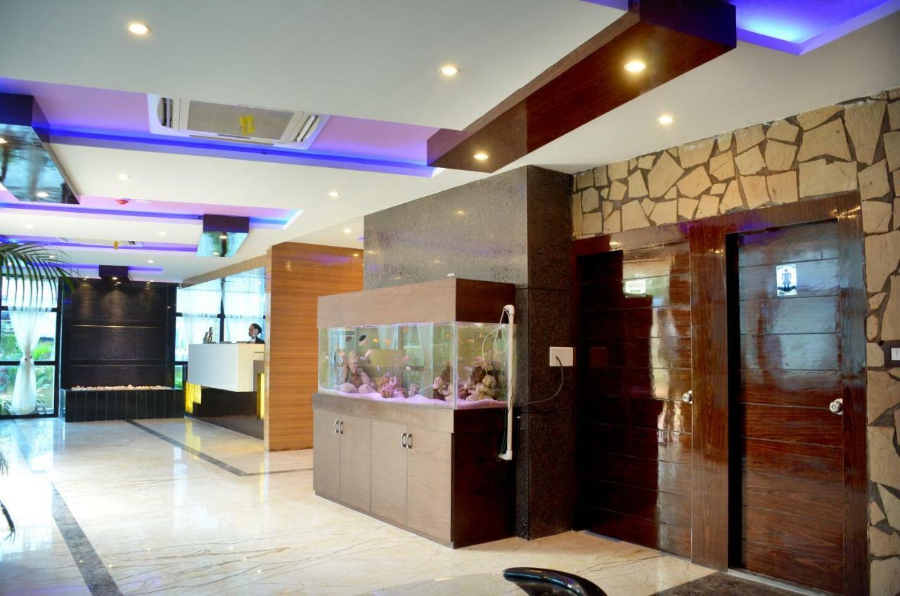 Chandannagar Dolphin Chocolate Inn מראה חיצוני תמונה